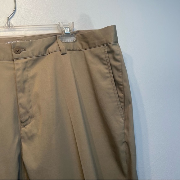 Nike Golf Pants Mens 38x32 Tour Performance Dri Fit Tan Preppy Sport - Picture 3 of 12